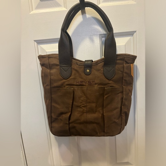 Heybo Outdoor Wine tote in brown - Picture 2 of 7